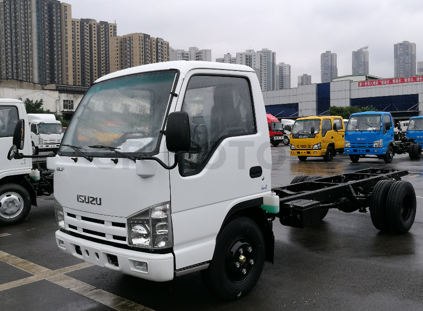 ISUZU NKR55 CAB-CHASSIS