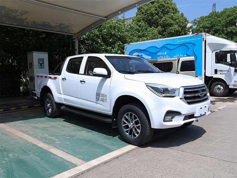 electric Qingling ISUZU Motors brand new pickup trucks 3.0T brand mini electric cargo truck pickups for sale