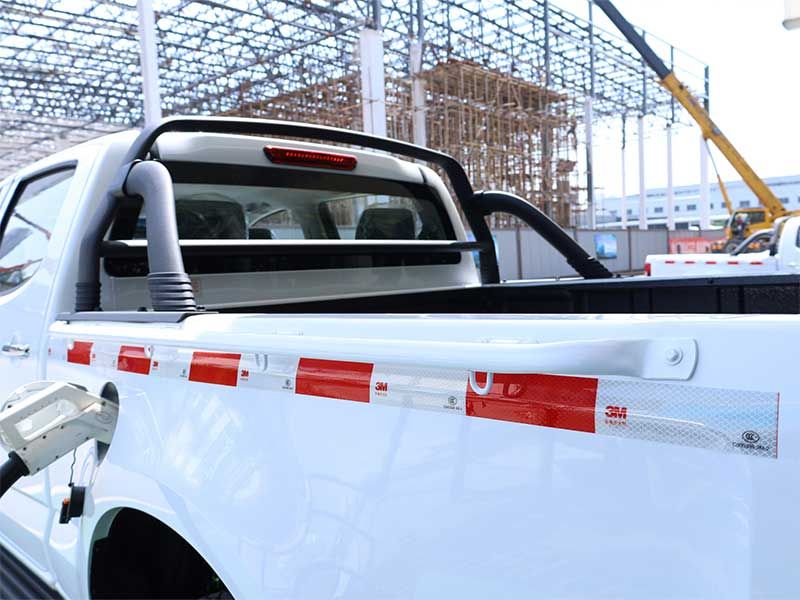 electric Qingling ISUZU Motors brand new pickup trucks 3.0T brand mini electric cargo truck pickups for sale