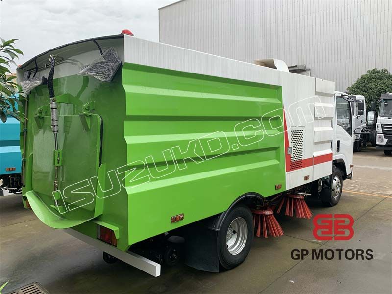 Isuzu NKR vacuum sweeper truck