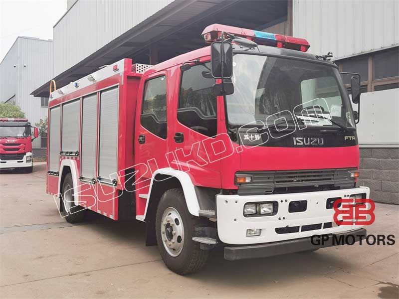 ISUZU FTR foam tender fire truck