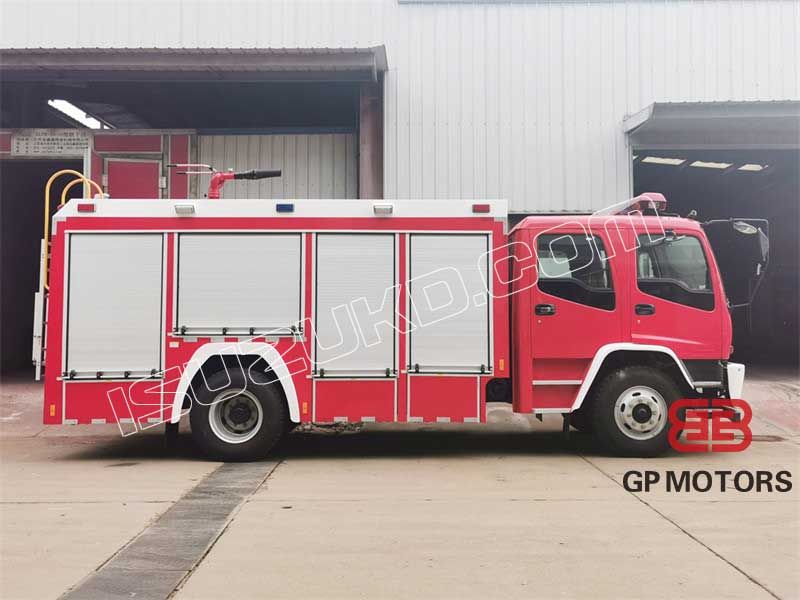 ISUZU FTR foam tender fire truck