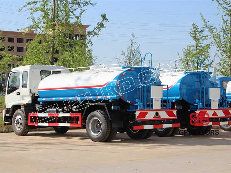 Isuzu FTR Water Tanker Lorry