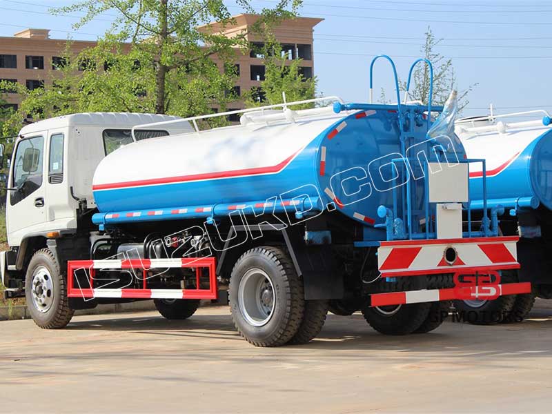 Isuzu FTR Water Tanker Lorry