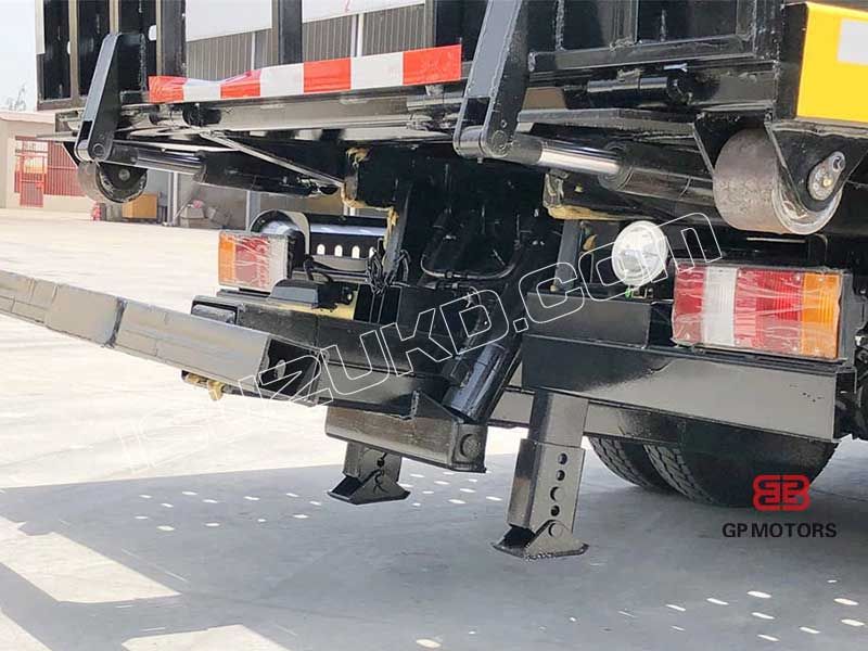 ISUZU NKR 3 Ton Rollback Tow Truck