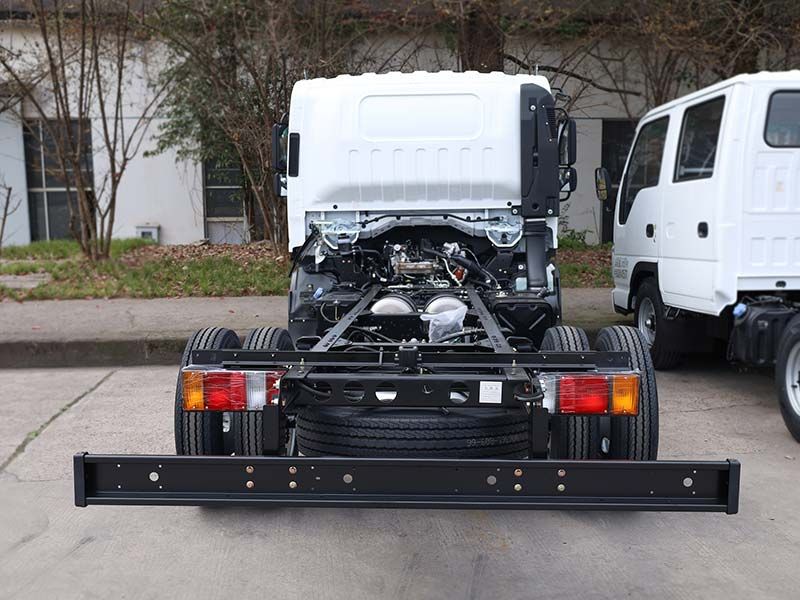 ISUZU NKR55 elf truck chassis 4x2 4KH1 engine 4 tons vegetables transport cargo mini trucks for sale, big capacity